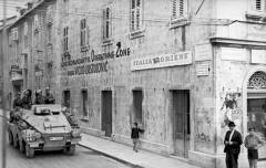 Njemački tenkovi u gradskom centru